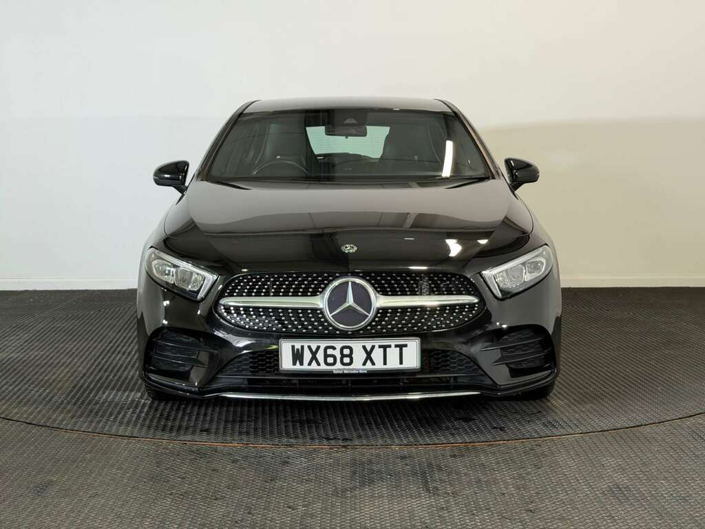 Mercedes-Benz A Class 1.3 A200 Amg Line Hatchback 7G-dct Euro WX68XTT Black #2