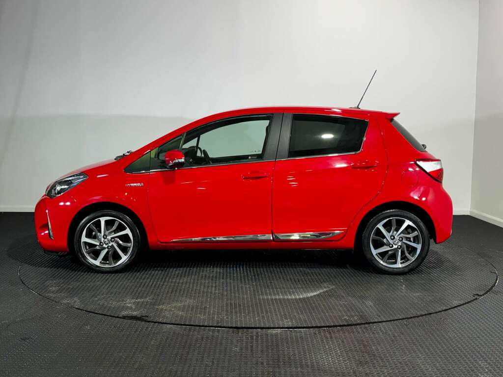 Toyota Yaris 1.5 Vvt-h Excel Hatchback Hybrid E-cvt HS17BVO Red #3