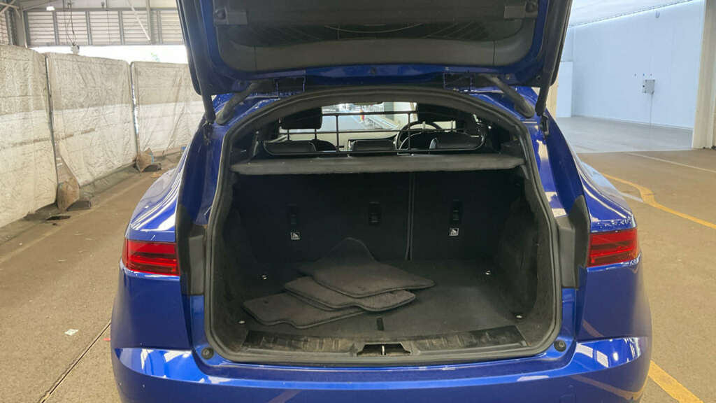 Jaguar E-Pace 2.0 D180 Hse Suv Awd Euro 6 Ss BV19OLO Blue #4