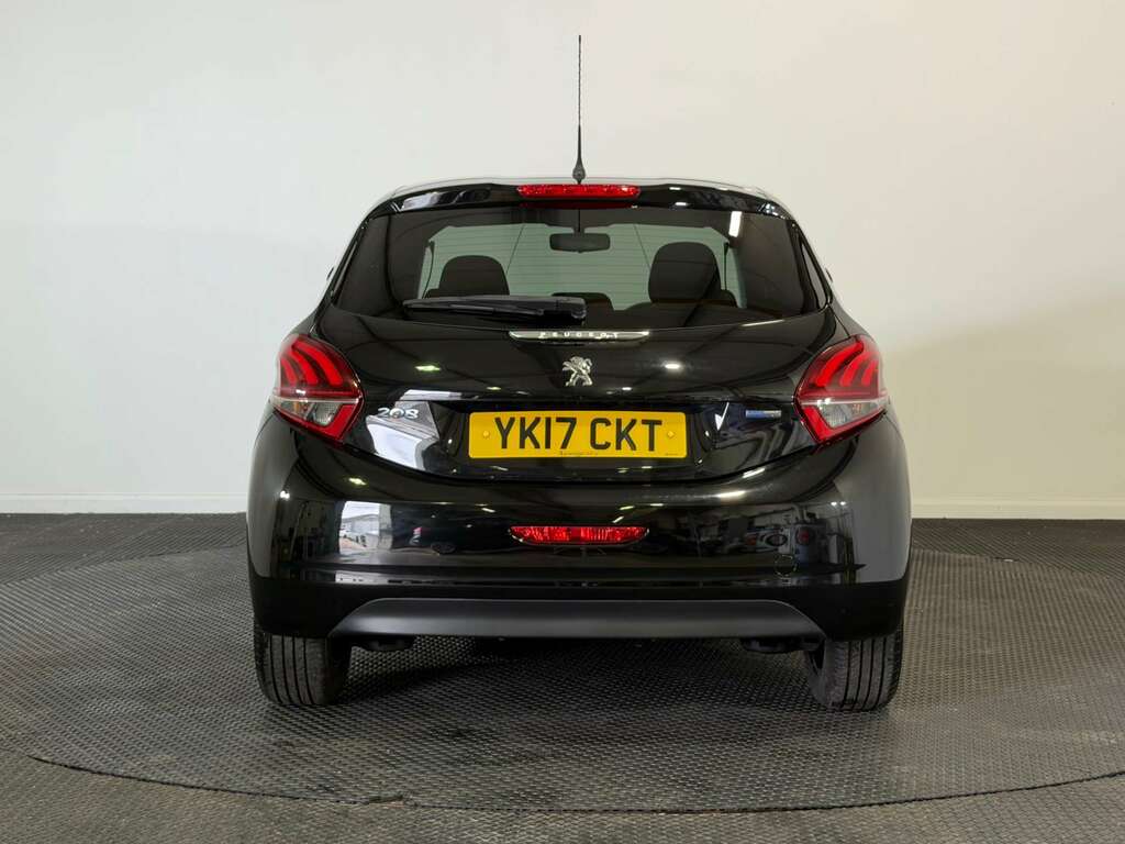 Peugeot 208 1.2 Puretech Black Edition Hatchback Ma YK17CKT Black #5