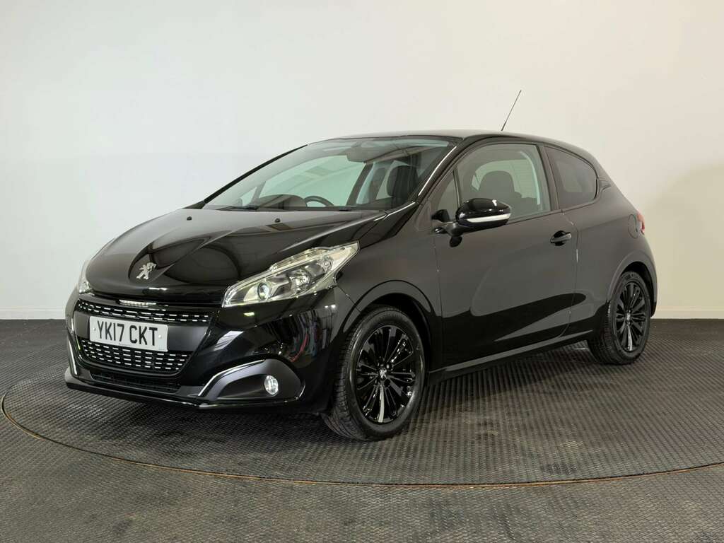 Peugeot 208 1.2 Puretech Black Edition Hatchback Ma YK17CKT Black #2
