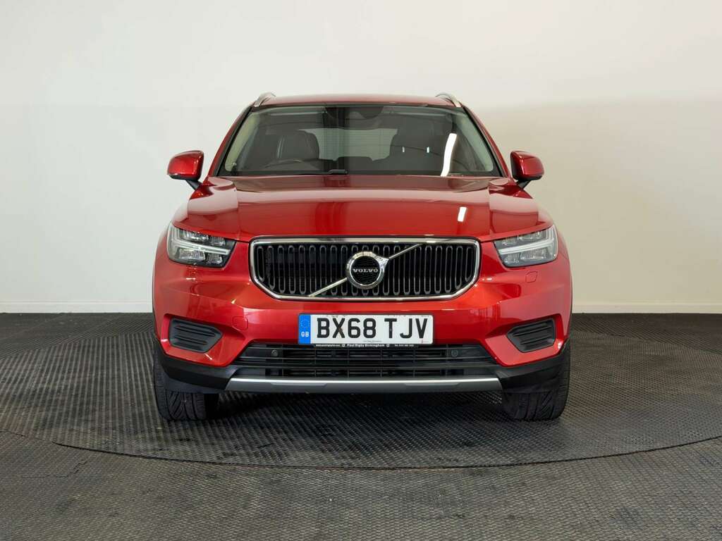 Volvo XC40 1.5 T3 Momentum Suv Euro 6 Ss Red