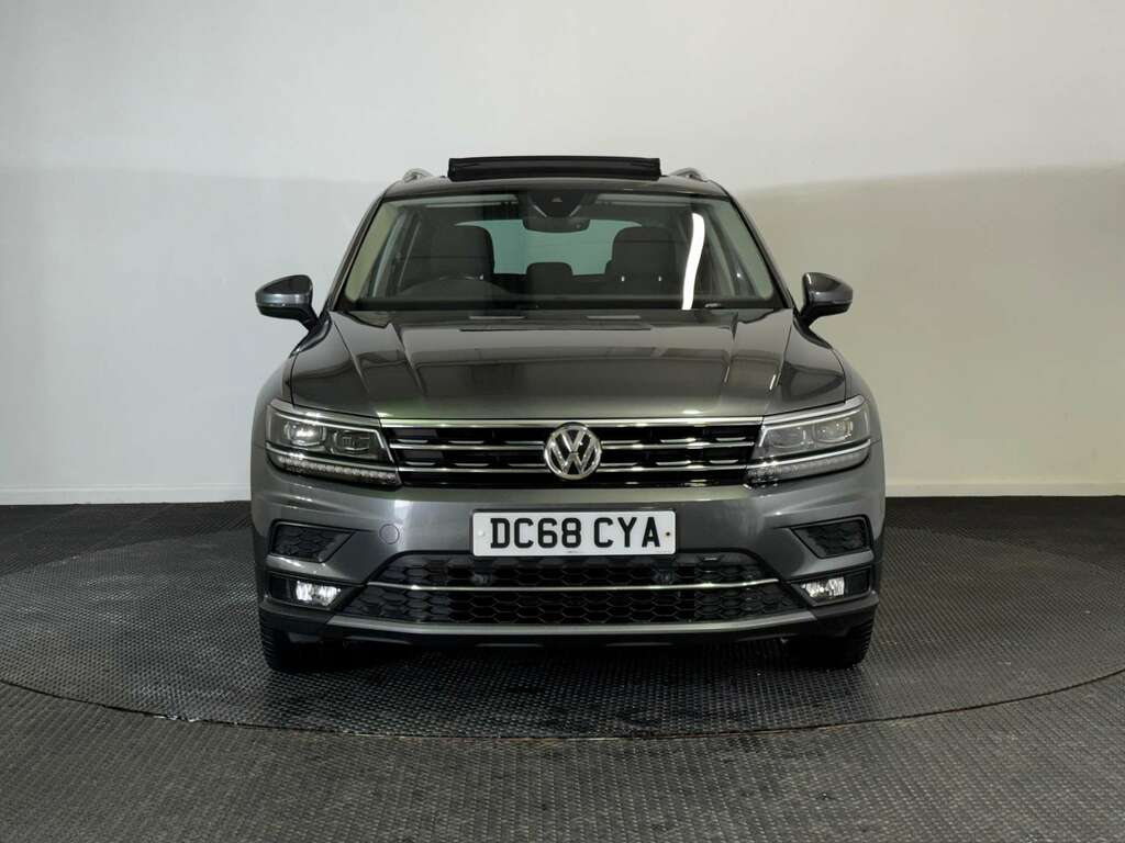 Volkswagen Tiguan 2.0 Tdi Sel Suv Dsg Euro 6 Ss 150 P DC68CYA Grey #2