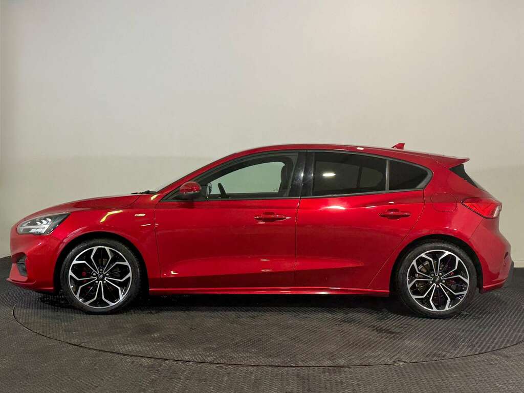 Ford Focus 1.5 Ecoblue St-line X Hatchback WP70ECE Red #4