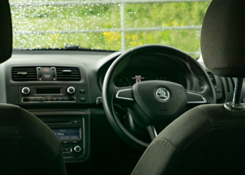 Skoda Fabia 1.2 Tsi Elegance 2013 VN63HMJ Beige #2