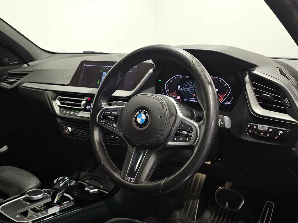 BMW 1 Series 116D M Sport Hatchback Dct Euro 6 Ss YE69FKY  #2