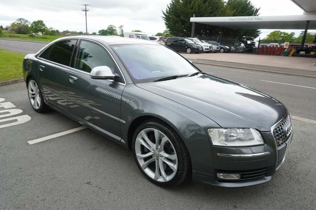 Audi S8 Audi S8 5.2 V10 Quattro. Black 2010 Black #1