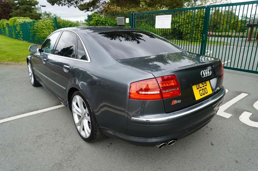 Audi S8 Audi S8 5.2 V10 Quattro. Black 2010 Black #5