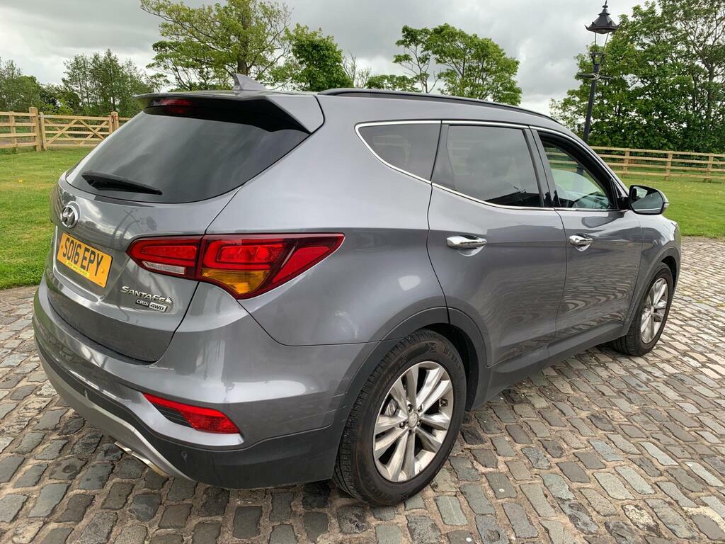 Hyundai Santa Fe 2.2 Crdi Blue Drive Premium 4Wd Euro 6 S S SO16EPY Grey #3