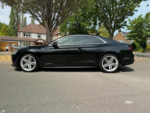Audi A5 2.0 Tfsi 35 DF19LSC Black #2