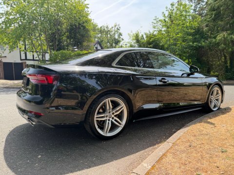 Audi A5 2.0 Tfsi 35 DF19LSC Black #4