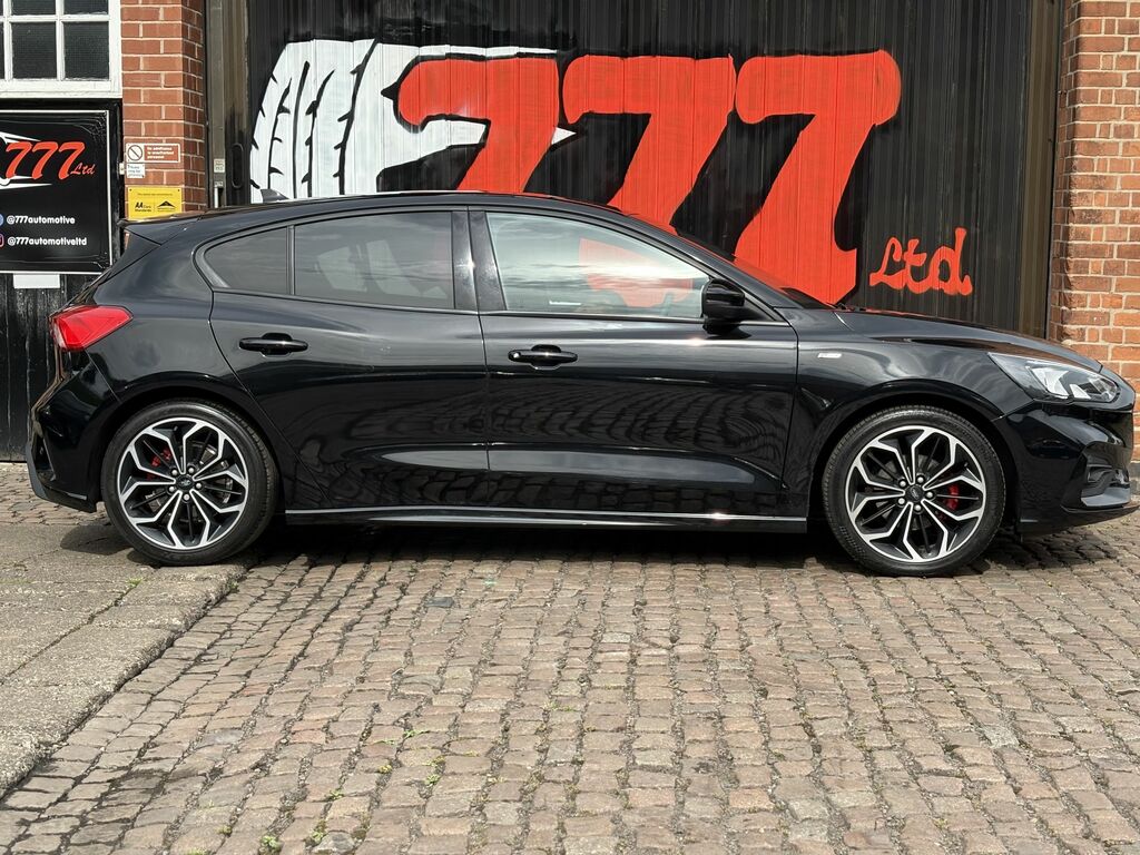 Ford Focus 2019 1.0T Ecoboost St-line X Hatchback AV69OYY Black #2