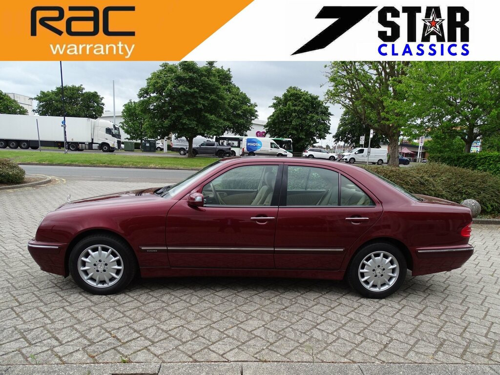 Mercedes-Benz E Class E320 V6 5-Door Black #13
