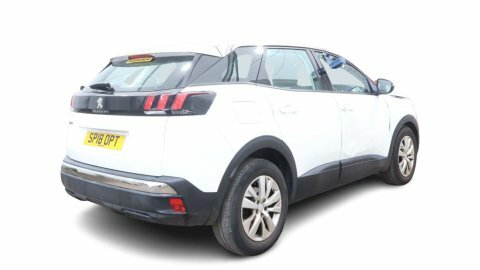 Peugeot 3008 1.2 3008 Active SP18OPT White #2