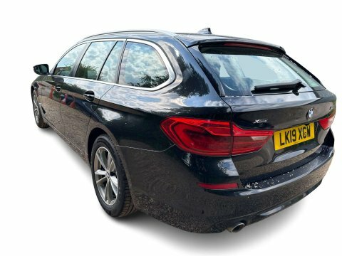 BMW 5 Series 2.0 520D Xdrive LK19XGW Black #4
