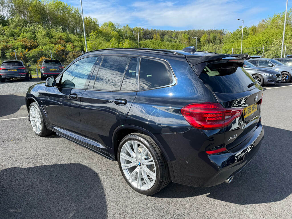 BMW X3 Xdrive20d M Sport Step AV69NNO Black #3