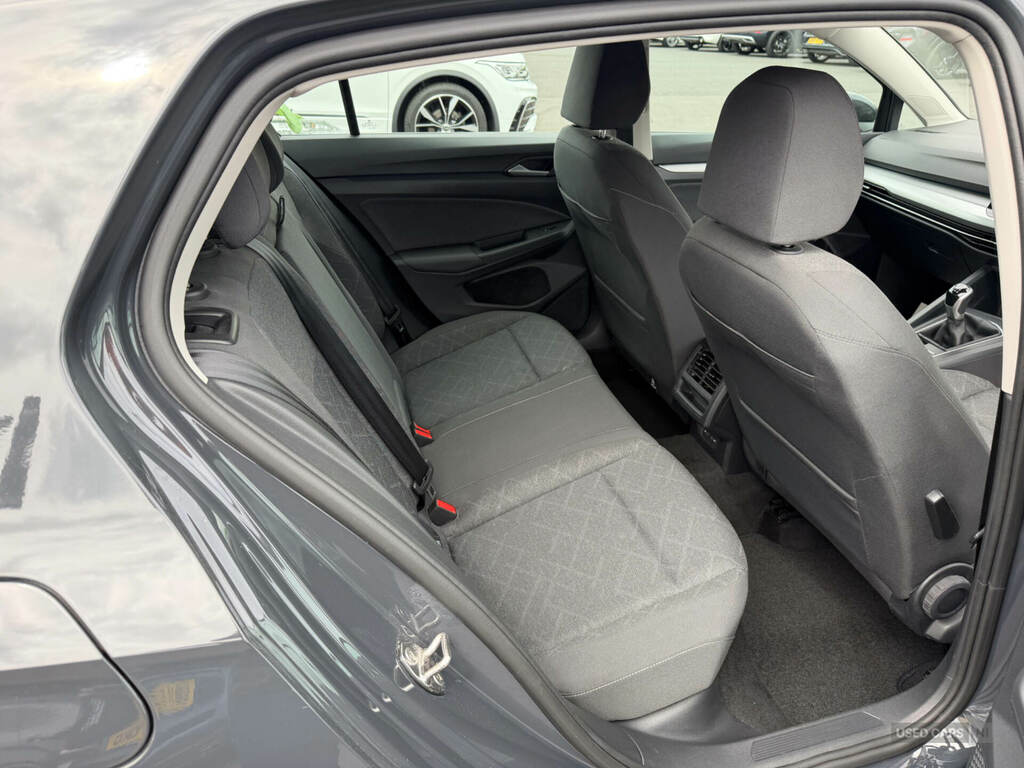 Volkswagen Golf 1.5 Tsi Life GL73XFR Grey #6