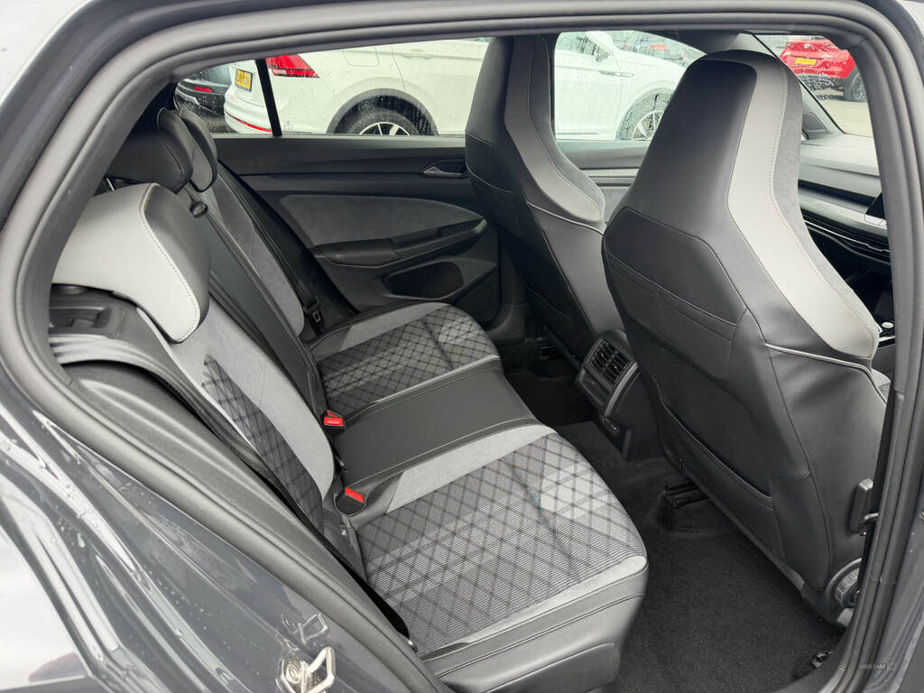 Volkswagen Golf 1.5 Tsi R-line GD73EZK Grey #5