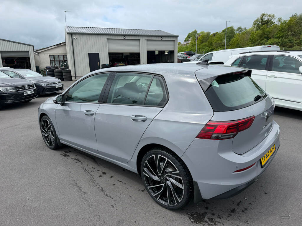 Volkswagen Golf 1.5 Tsi Life YF23ZXE Grey #4