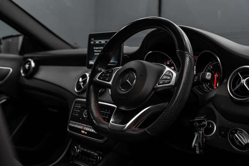 Mercedes-Benz GLA Class Amg Line Premium D 4Matic 4Wd BL68WPE #4