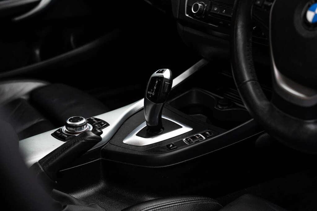 BMW 1 Series 116D Sport LK63CFZ  #4