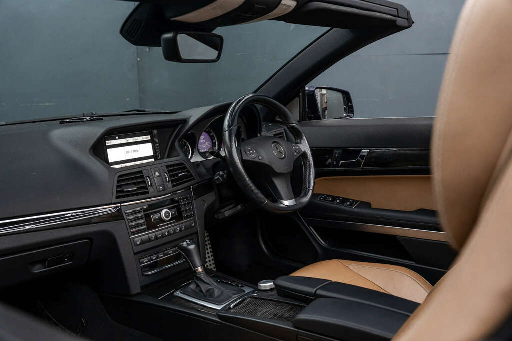 Mercedes-Benz E Class Sport Cdi Blueefficiency #2