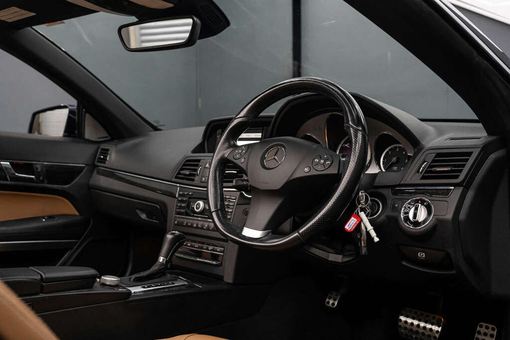 Mercedes-Benz E Class Sport Cdi Blueefficiency #6