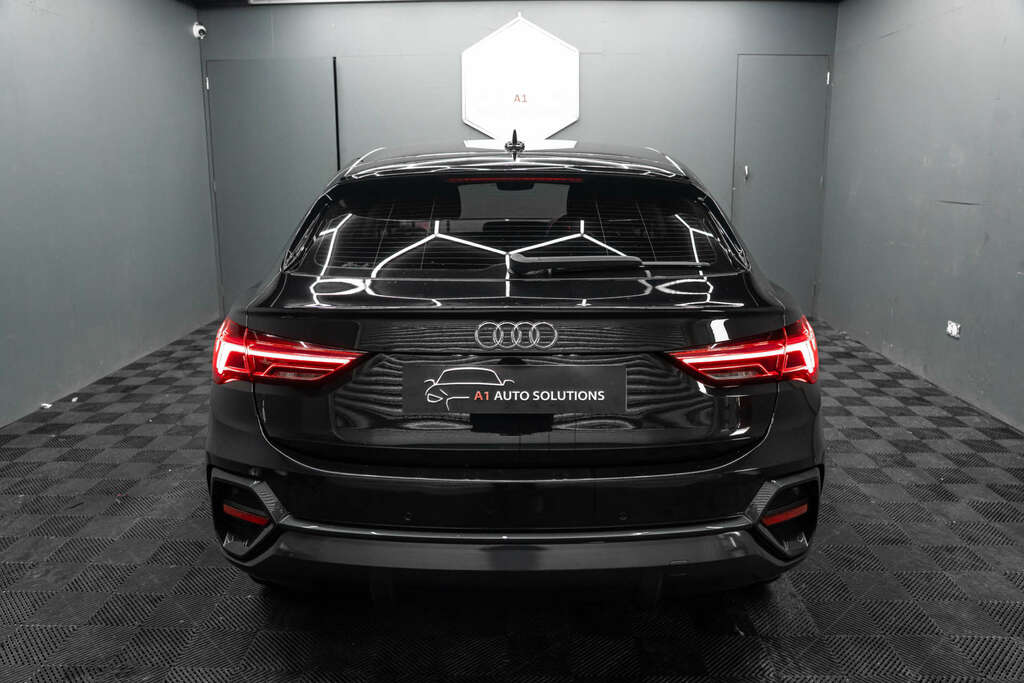 Audi Q3 Sportback 35 Tfsi Mhev Sport BT70UZO #3