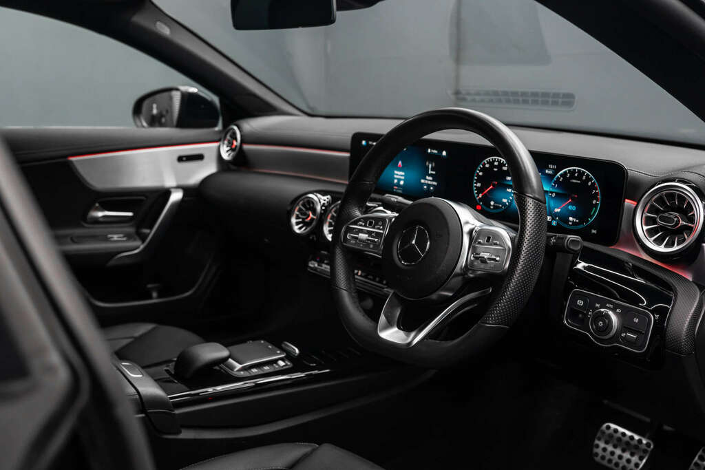 Mercedes-Benz 250 Cla Amg Line Premium Plus Night Edition E  #16