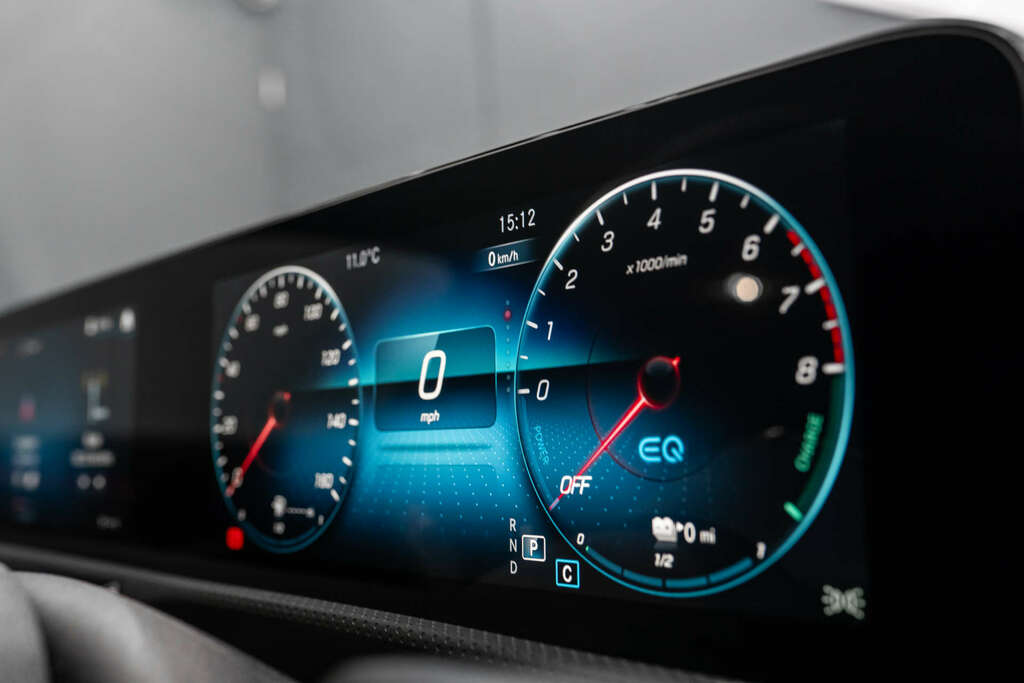 Mercedes-Benz 250 Cla Amg Line Premium Plus Night Edition E  #10