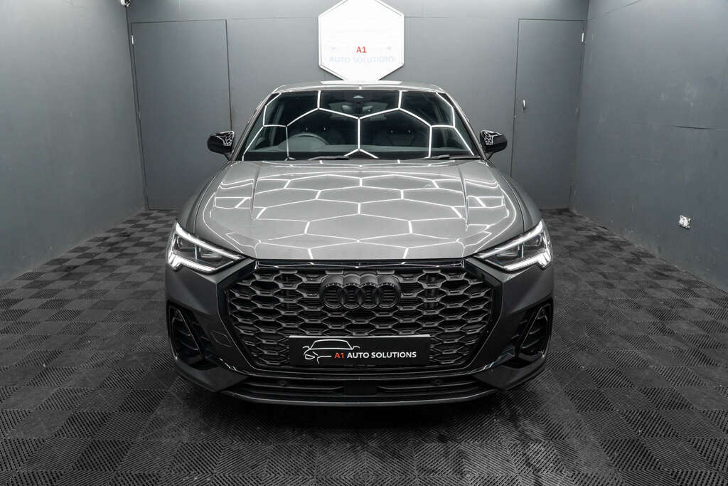Audi Q3 Black Edition 35 Tfsi EA25VYL #3