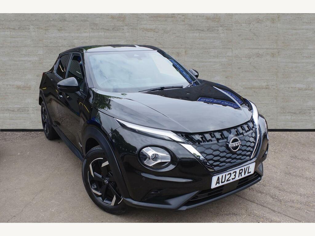 Nissan Juke 1.6 N-connecta Euro 6 Suv Black
