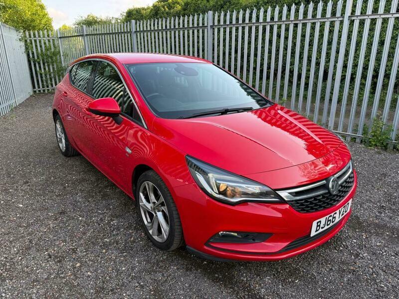 Vauxhall Astra 1.6 Cdti Ecoflex Sri Red
