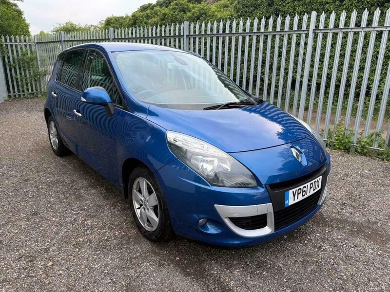 Renault Scenic 1.5 Dci Dynamique Tomtom Blue