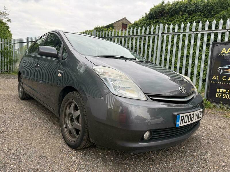 Toyota Prius 1.5 T4 Cvt RO08YKB Grey #2