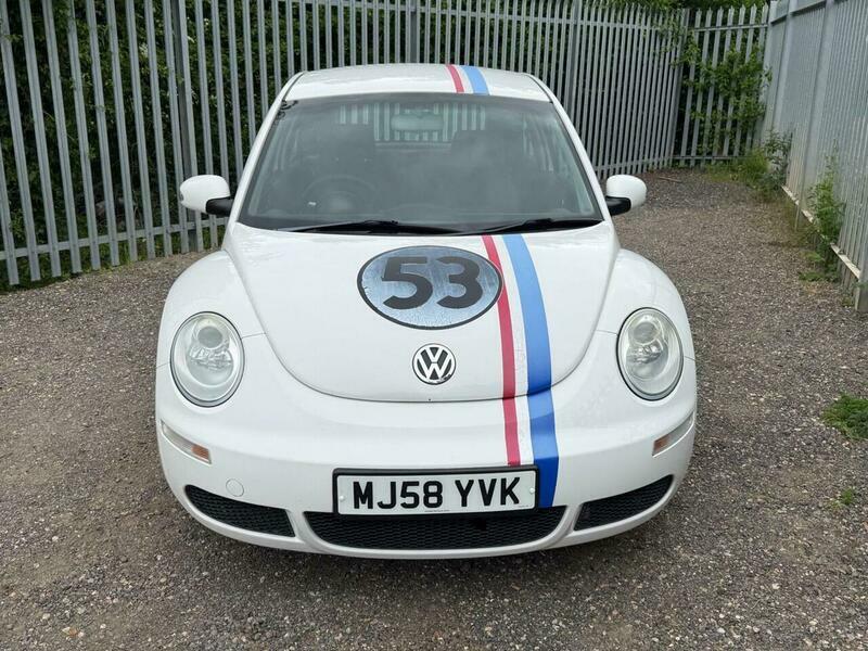 Volkswagen Beetle 1.4 16V Luna Euro White #3