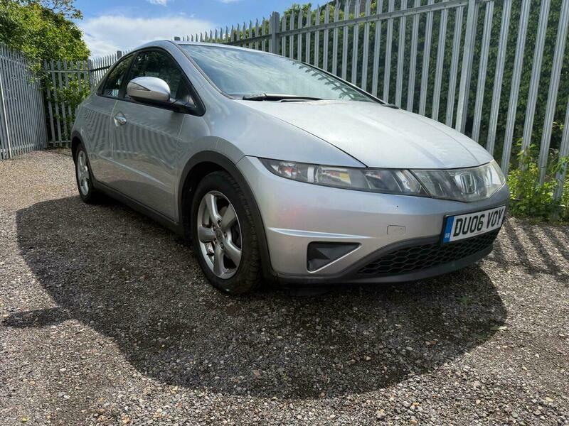 Honda Civic 1.8 I-vtec Se Silver #2