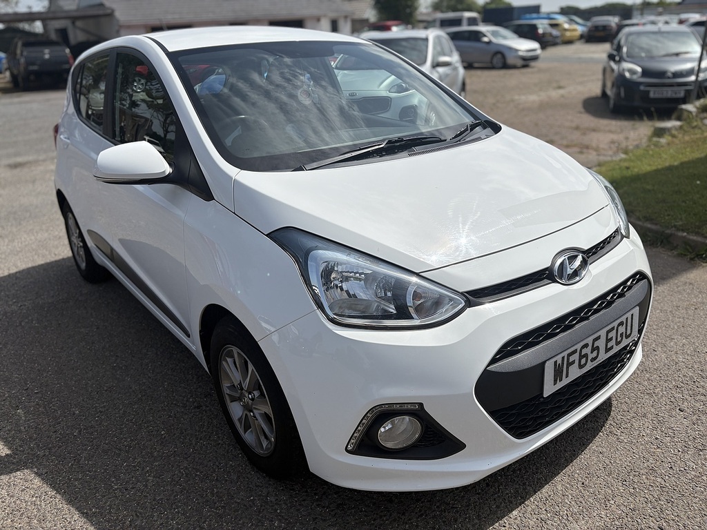 Hyundai I10 Premium WF65EGU White #3