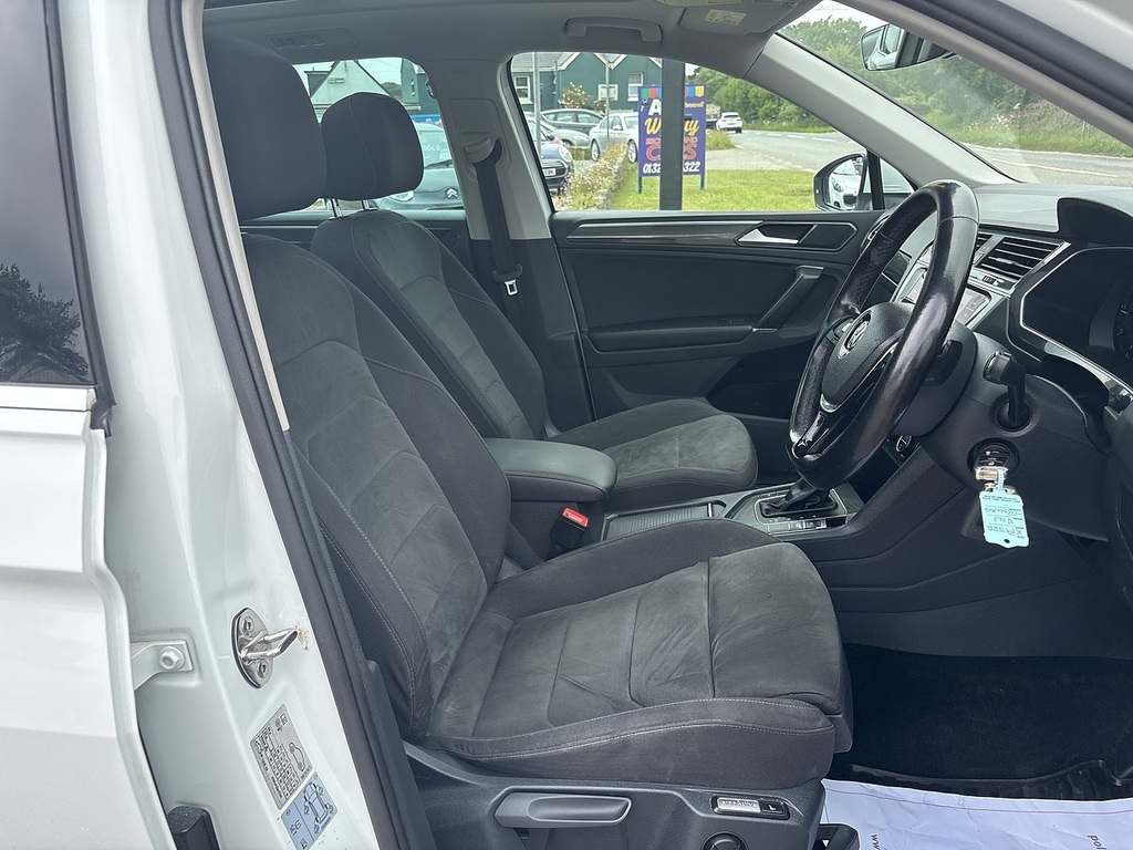 Volkswagen Tiguan Tdi Sel MA67OVM White #6