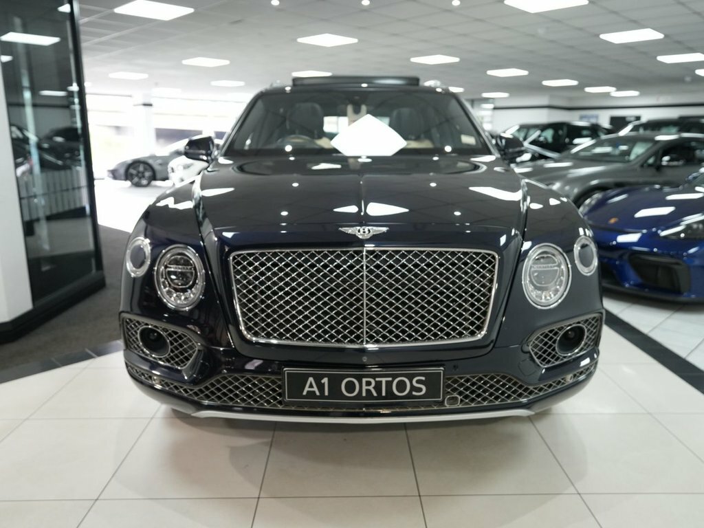 Bentley Bentayga Suv FL18JWM Blue #2