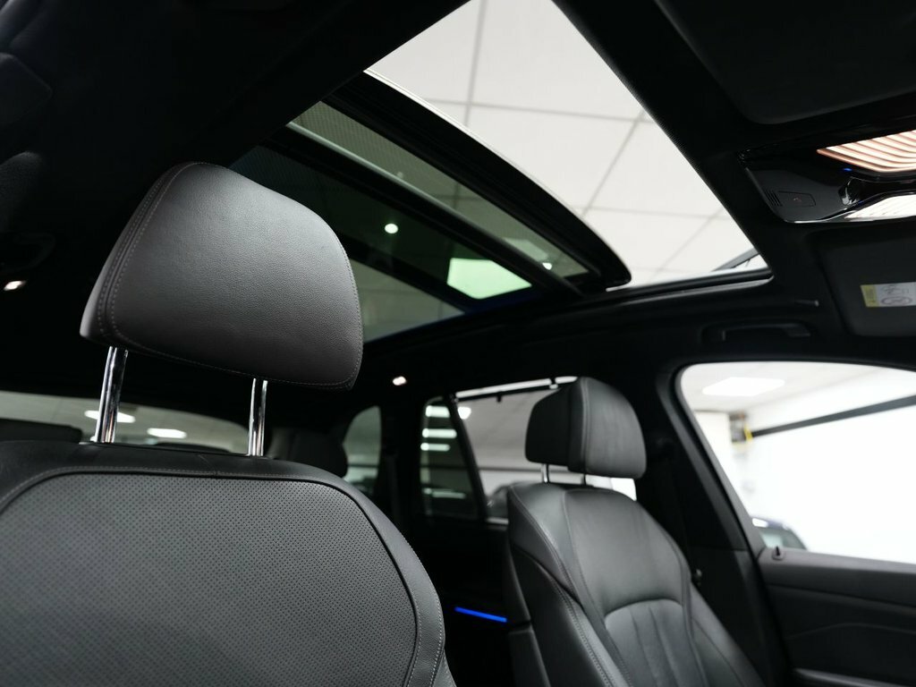 BMW X5 3L M Sport YS69FOM Black #3