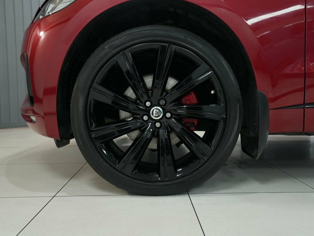 Jaguar F-Pace 3L S Red #5