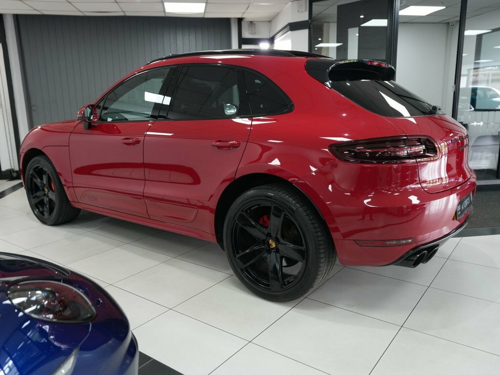 Porsche Macan 3L Gts RO18ZPP Red #6