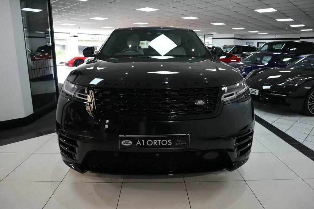 Land Rover Range Rover Velar 2L Edition DK22WMX Black #2