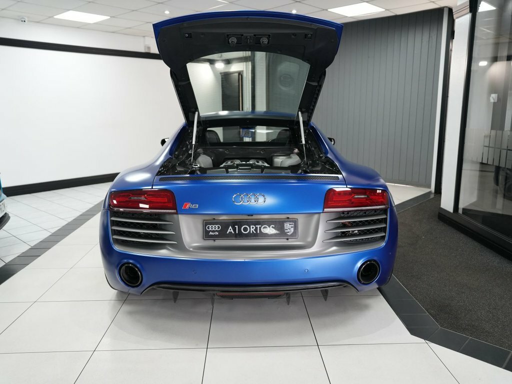 Audi R8 V10 Quattro Green #33