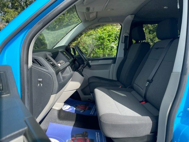 Volkswagen Transporter Volkswagen Transporter 2.0 Tdi GL67ZYB Blue #6