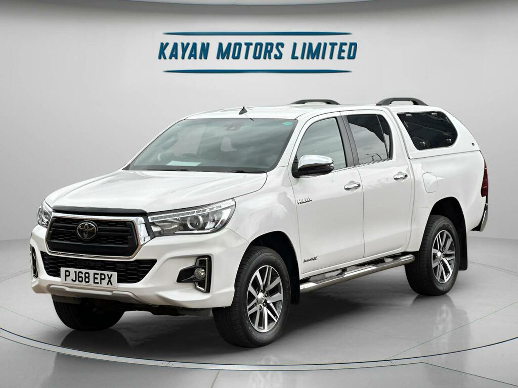 Toyota HILUX 2.4 D-4d Invincible X Pickup Double Cab White #2
