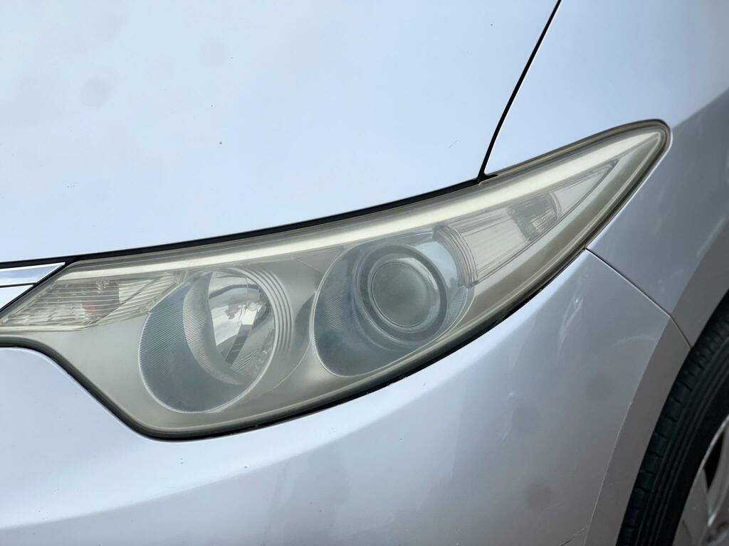 Toyota Estima #22