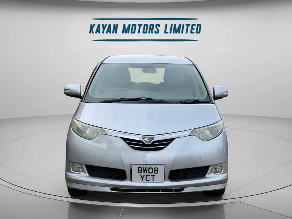 Toyota Estima #44