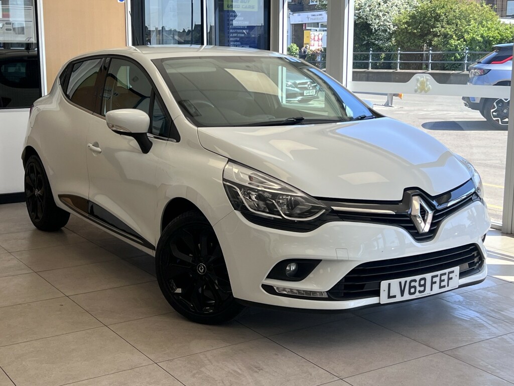 Renault Clio Hatchback 0.9 Iconic Tce 90 My18 201969 White